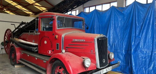 Camión de bomberos histórico conservado por el Consorcio